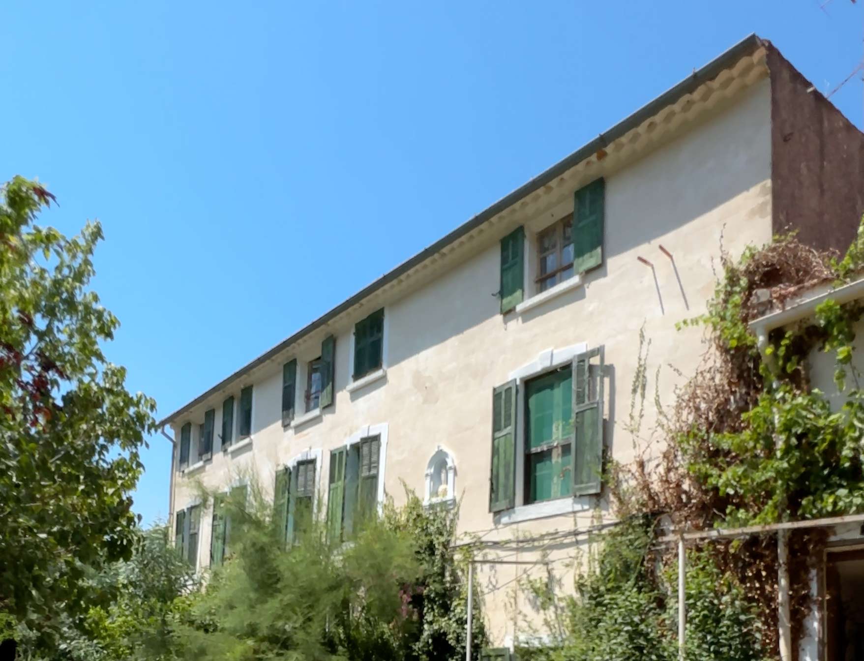 The Old House Reveals Its Secrets
